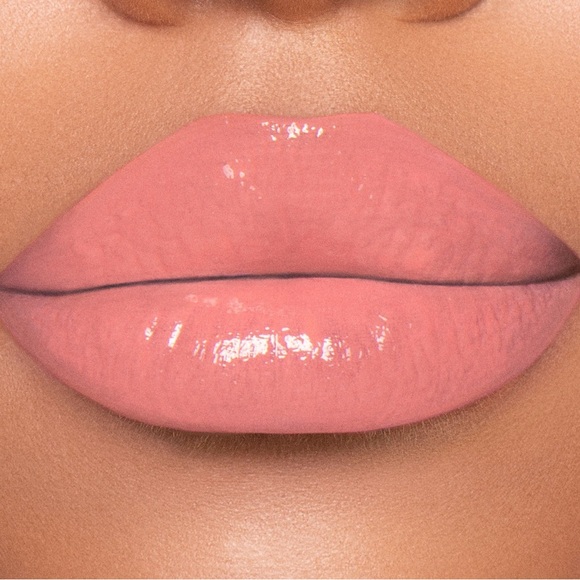 2/$20 💥 NEW (714 - Soft Coral) Jeffree Star Supreme Gloss Lip Gloss (2765) - Picture 2 of 6